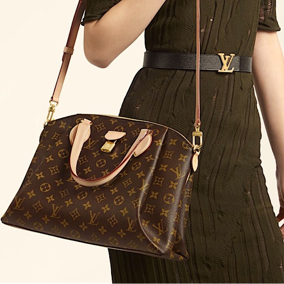 Louis Vuitton Handbags - 💯% Authentic Louis Vuitton Monogram Rivoli NV MM✨